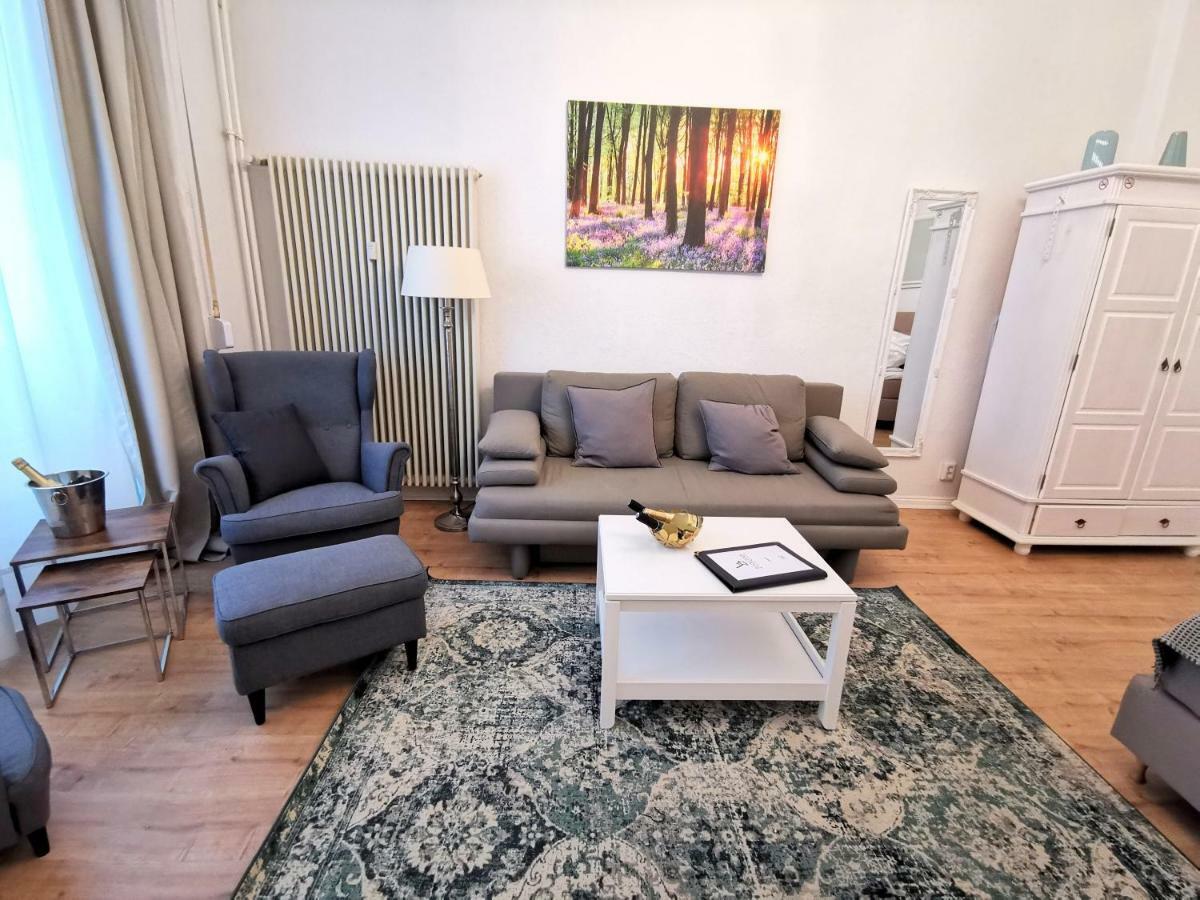 Kvh By Rockchair Apartments L Superhost Status L Boxspringbett Am Schloss Charlottenburg Welcomes You! 柏林 外观 照片