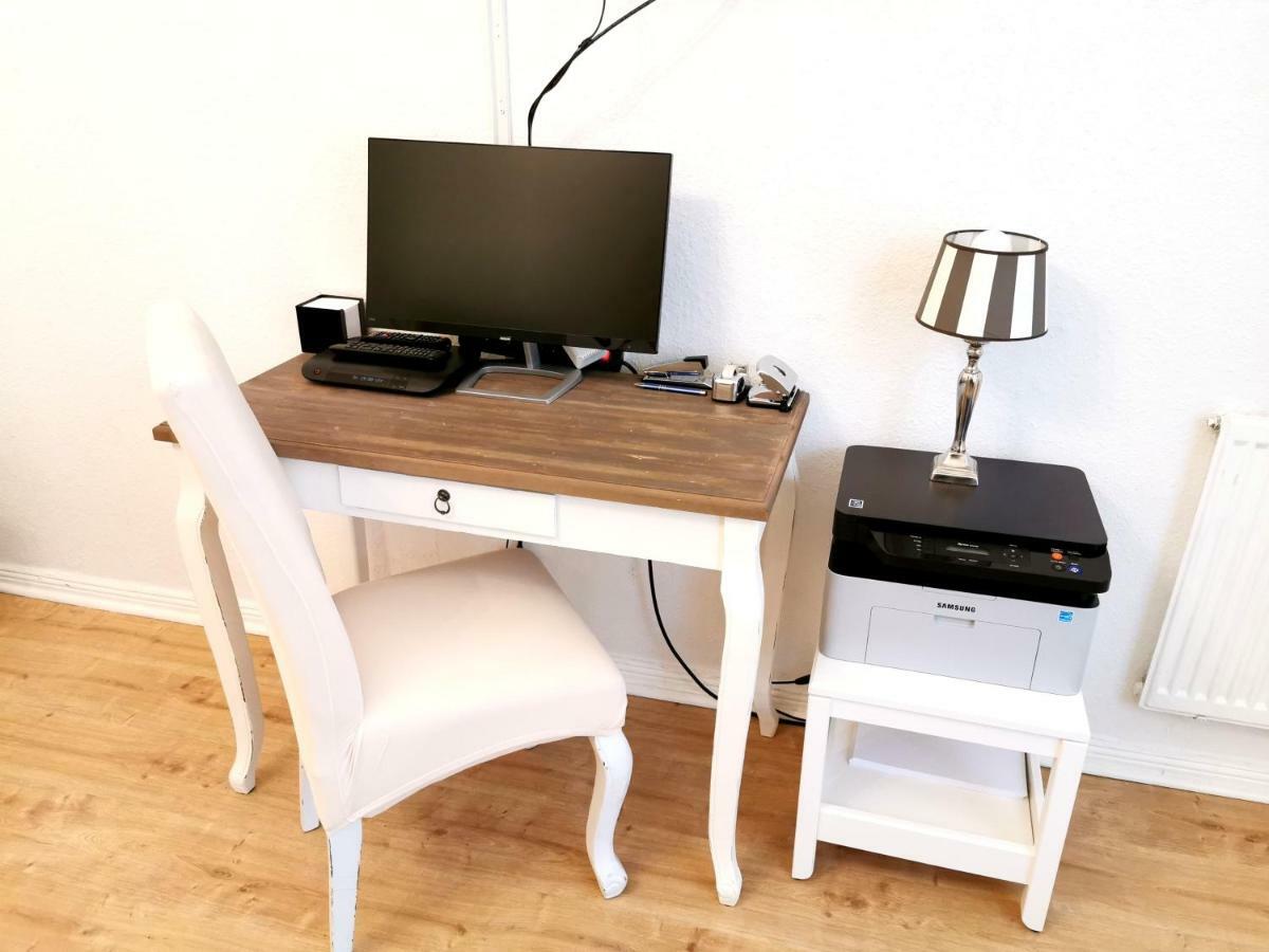 Kvh By Rockchair Apartments L Superhost Status L Boxspringbett Am Schloss Charlottenburg Welcomes You! 柏林 外观 照片